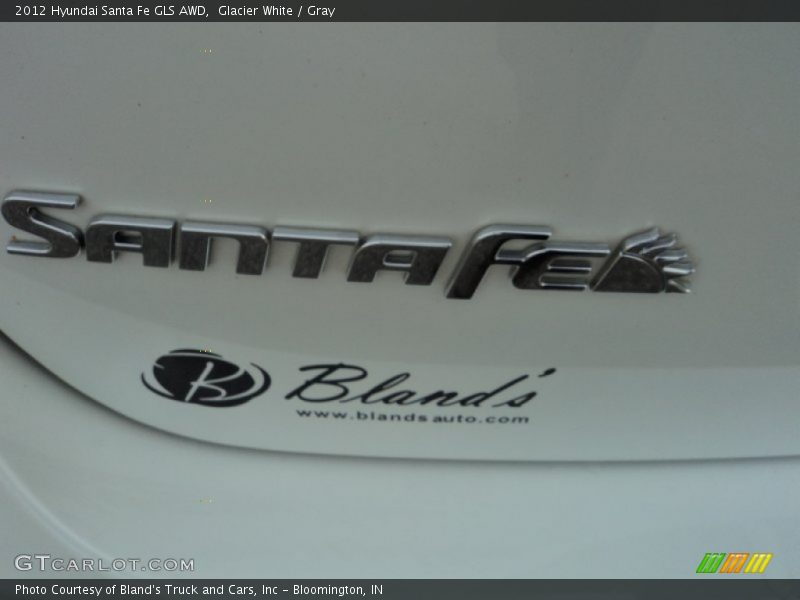 Glacier White / Gray 2012 Hyundai Santa Fe GLS AWD