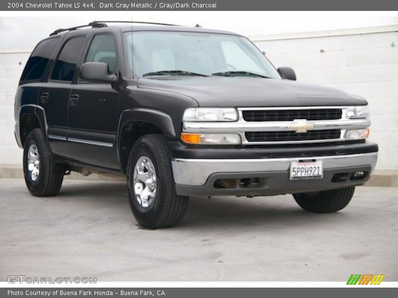 Dark Gray Metallic / Gray/Dark Charcoal 2004 Chevrolet Tahoe LS 4x4