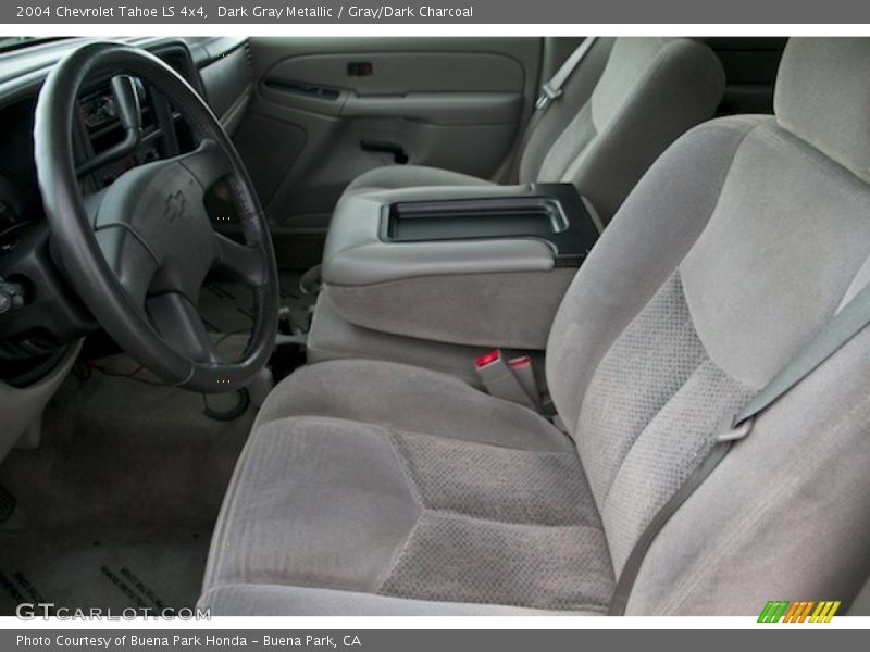 Dark Gray Metallic / Gray/Dark Charcoal 2004 Chevrolet Tahoe LS 4x4