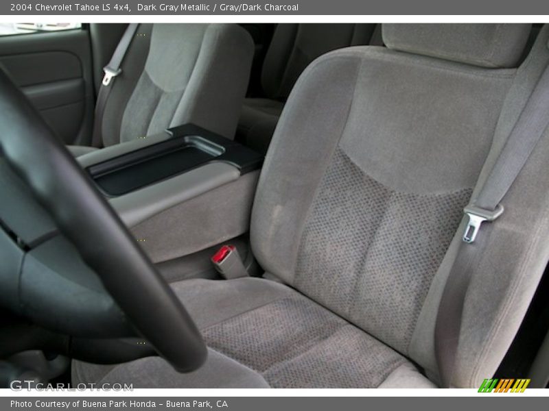 Dark Gray Metallic / Gray/Dark Charcoal 2004 Chevrolet Tahoe LS 4x4