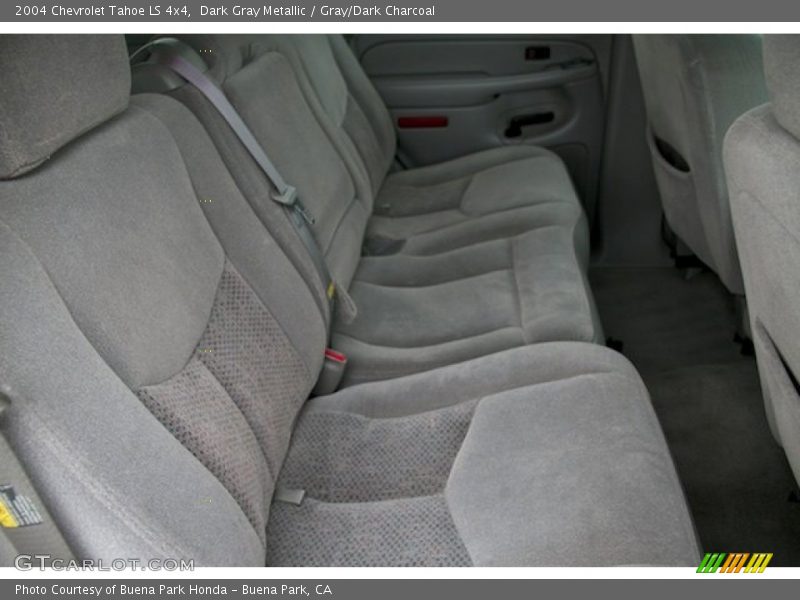 Dark Gray Metallic / Gray/Dark Charcoal 2004 Chevrolet Tahoe LS 4x4