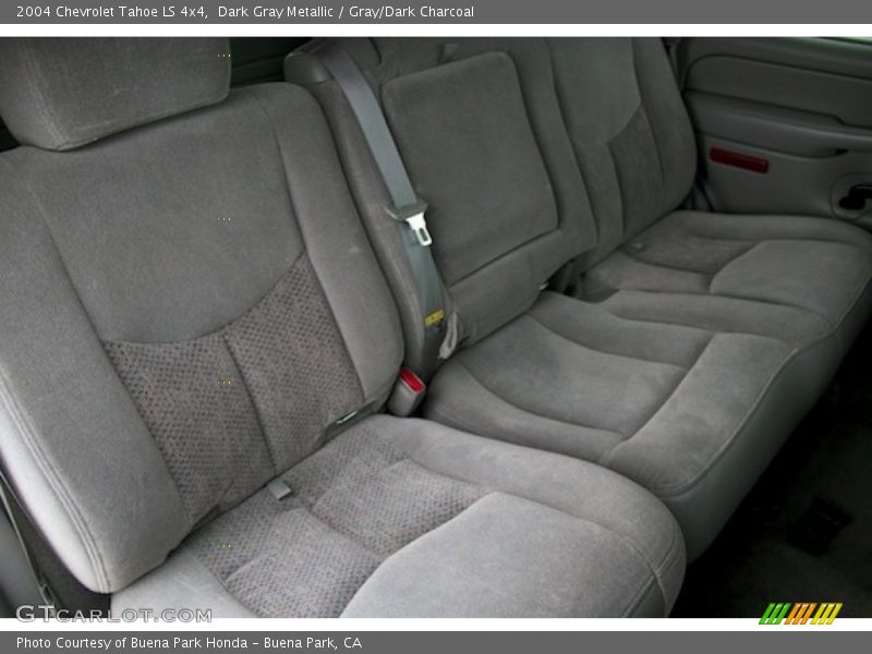 Dark Gray Metallic / Gray/Dark Charcoal 2004 Chevrolet Tahoe LS 4x4