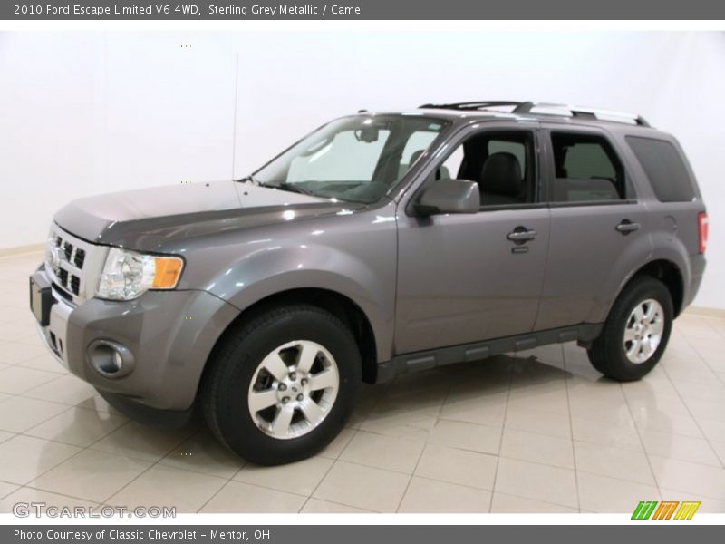 Front 3/4 View of 2010 Escape Limited V6 4WD