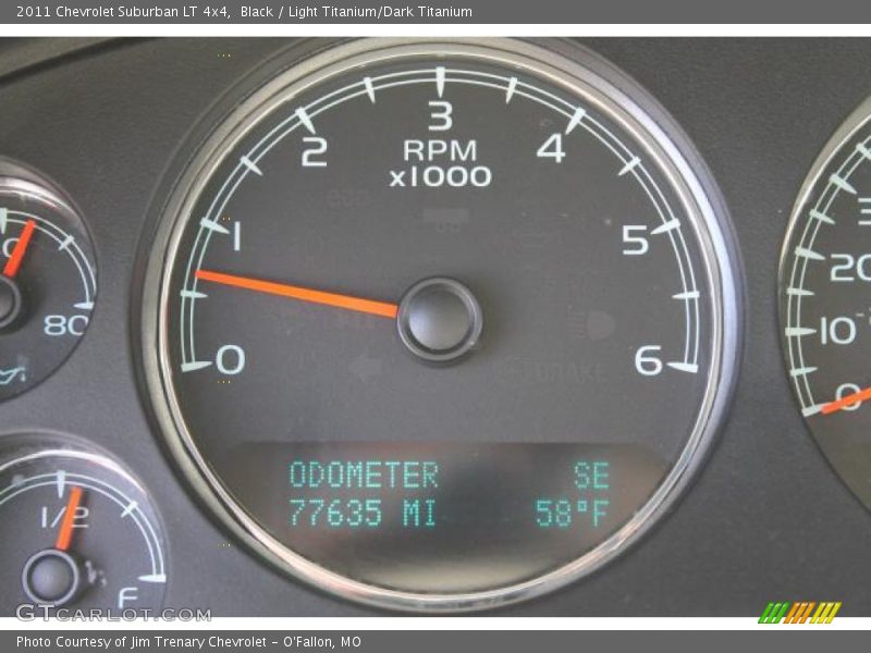 Black / Light Titanium/Dark Titanium 2011 Chevrolet Suburban LT 4x4