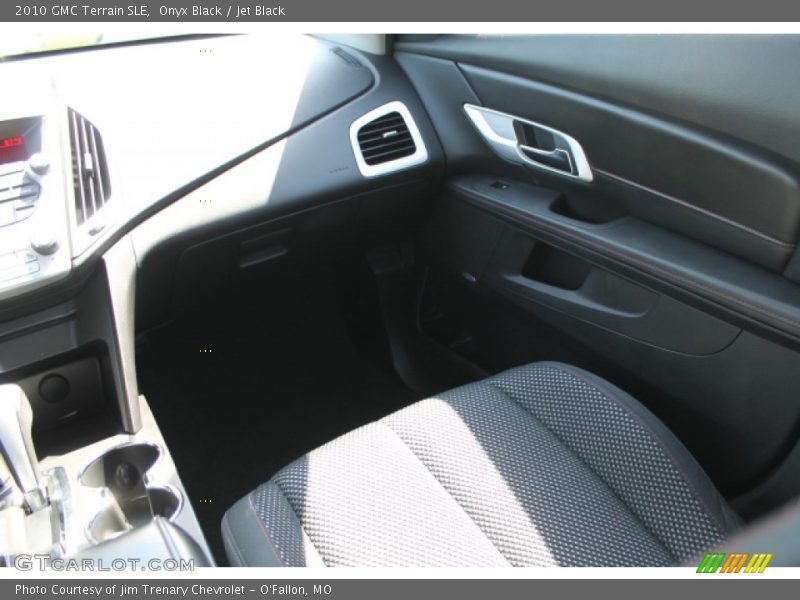 Onyx Black / Jet Black 2010 GMC Terrain SLE