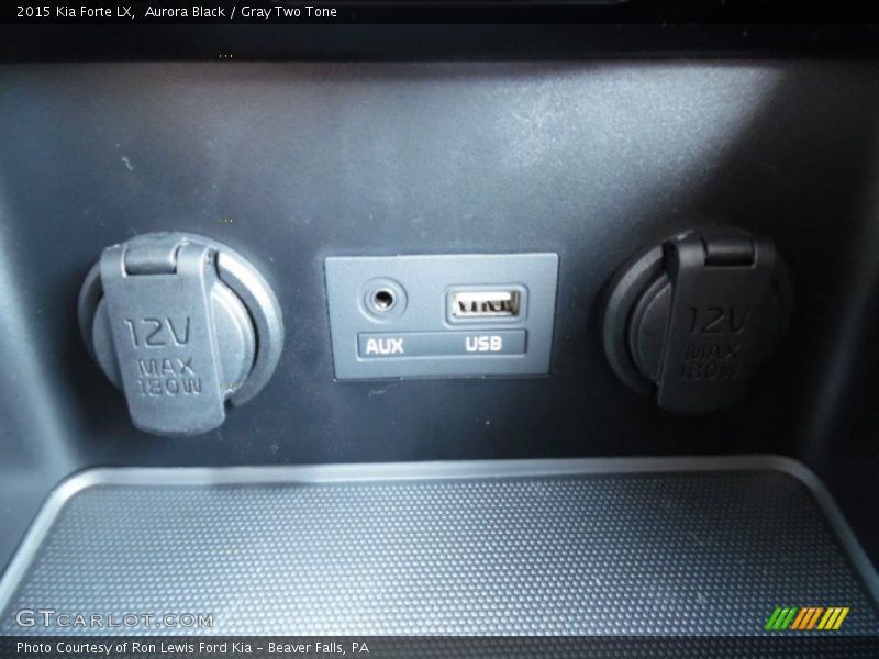 Aurora Black / Gray Two Tone 2015 Kia Forte LX