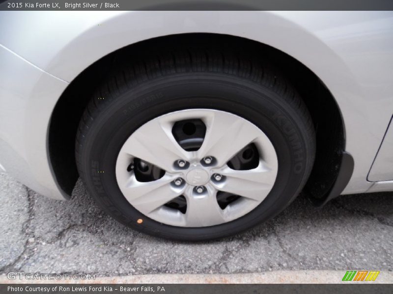 Bright Silver / Black 2015 Kia Forte LX