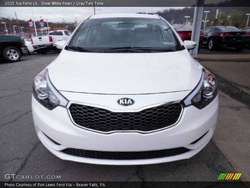 Snow White Pearl / Gray Two Tone 2015 Kia Forte LX