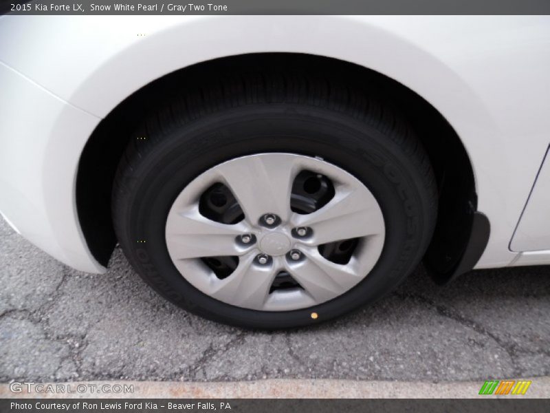 Snow White Pearl / Gray Two Tone 2015 Kia Forte LX