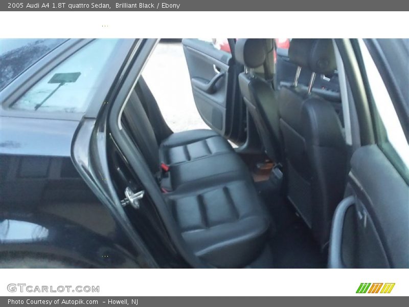 Brilliant Black / Ebony 2005 Audi A4 1.8T quattro Sedan
