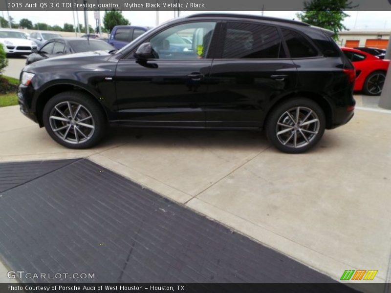 Mythos Black Metallic / Black 2015 Audi Q5 3.0 TDI Prestige quattro