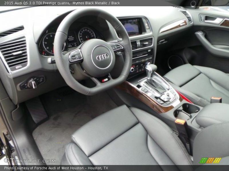  2015 Q5 3.0 TDI Prestige quattro Black Interior