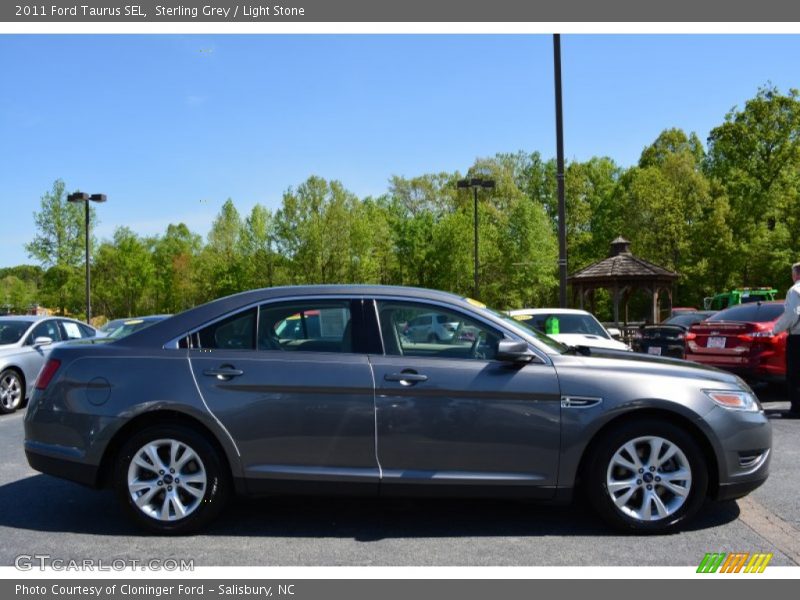 Sterling Grey / Light Stone 2011 Ford Taurus SEL