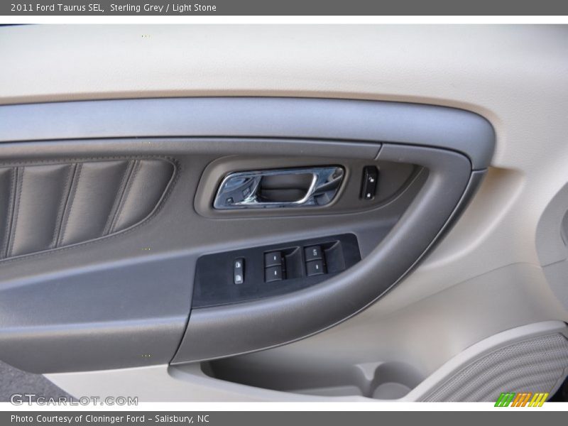 Sterling Grey / Light Stone 2011 Ford Taurus SEL