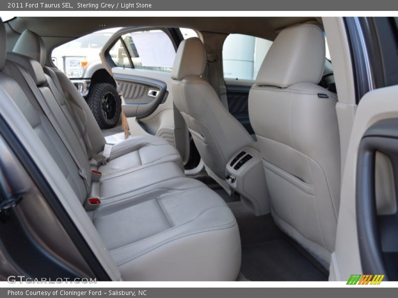Sterling Grey / Light Stone 2011 Ford Taurus SEL