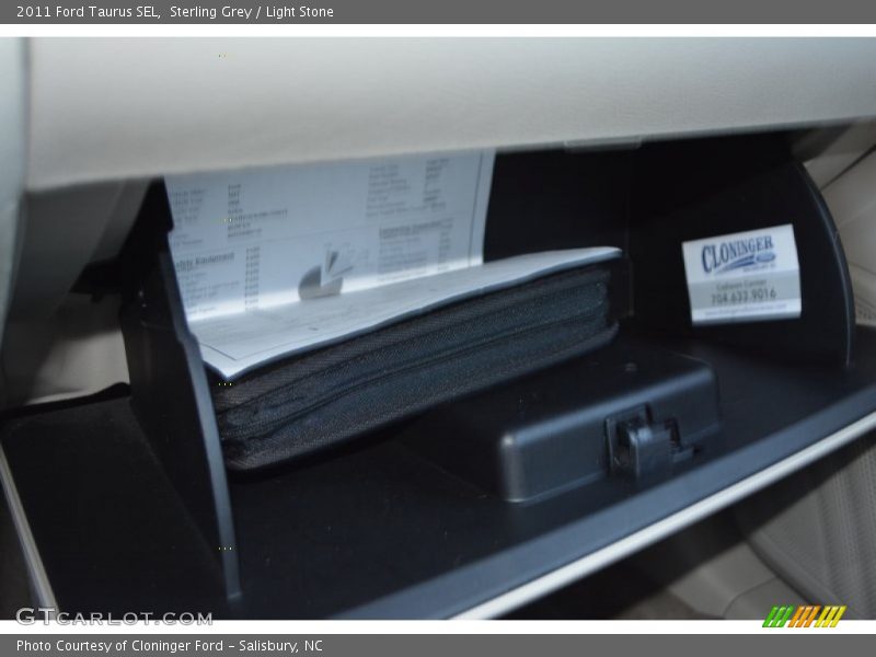 Sterling Grey / Light Stone 2011 Ford Taurus SEL