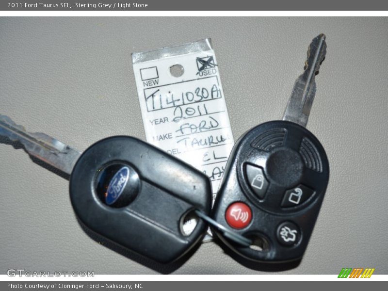 Sterling Grey / Light Stone 2011 Ford Taurus SEL