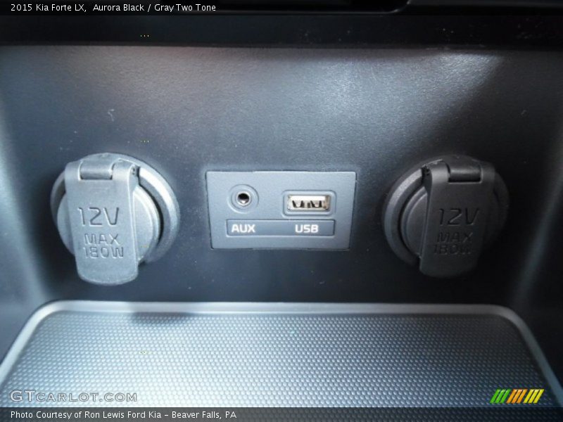 Aurora Black / Gray Two Tone 2015 Kia Forte LX