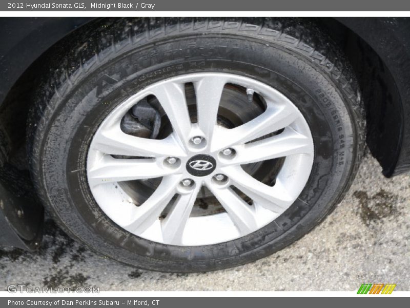 Midnight Black / Gray 2012 Hyundai Sonata GLS