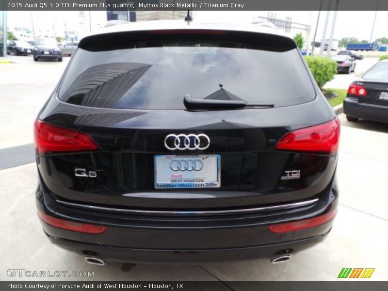 Mythos Black Metallic / Titanium Gray 2015 Audi Q5 3.0 TDI Premium Plus quattro