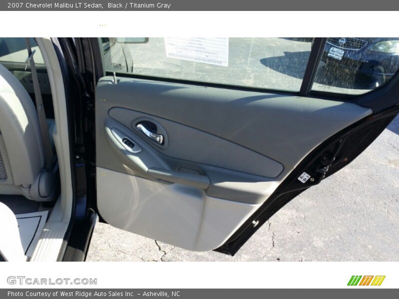 Black / Titanium Gray 2007 Chevrolet Malibu LT Sedan