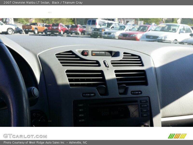 Black / Titanium Gray 2007 Chevrolet Malibu LT Sedan
