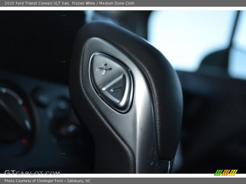 Frozen White / Medium Stone Cloth 2015 Ford Transit Connect XLT Van
