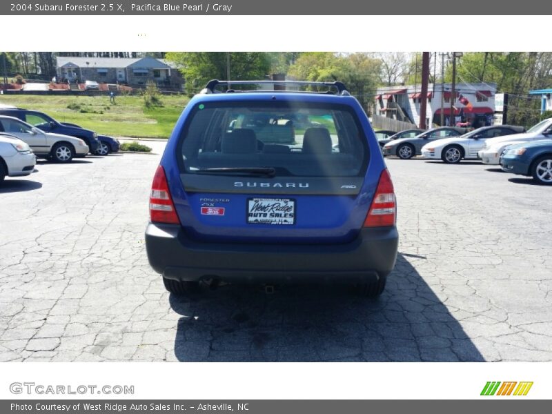 Pacifica Blue Pearl / Gray 2004 Subaru Forester 2.5 X