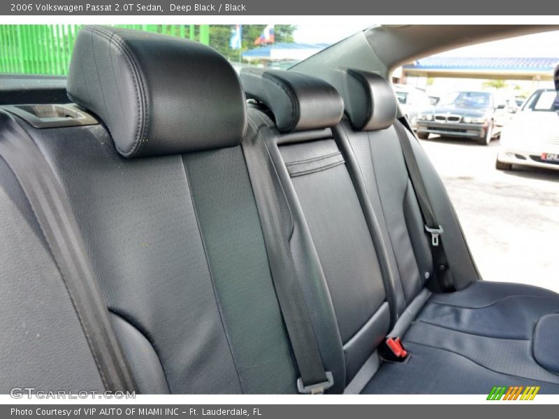 Deep Black / Black 2006 Volkswagen Passat 2.0T Sedan