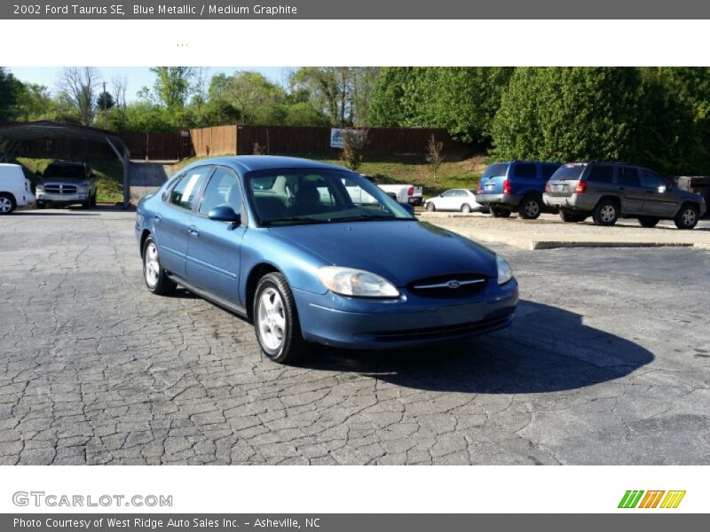 Blue Metallic / Medium Graphite 2002 Ford Taurus SE