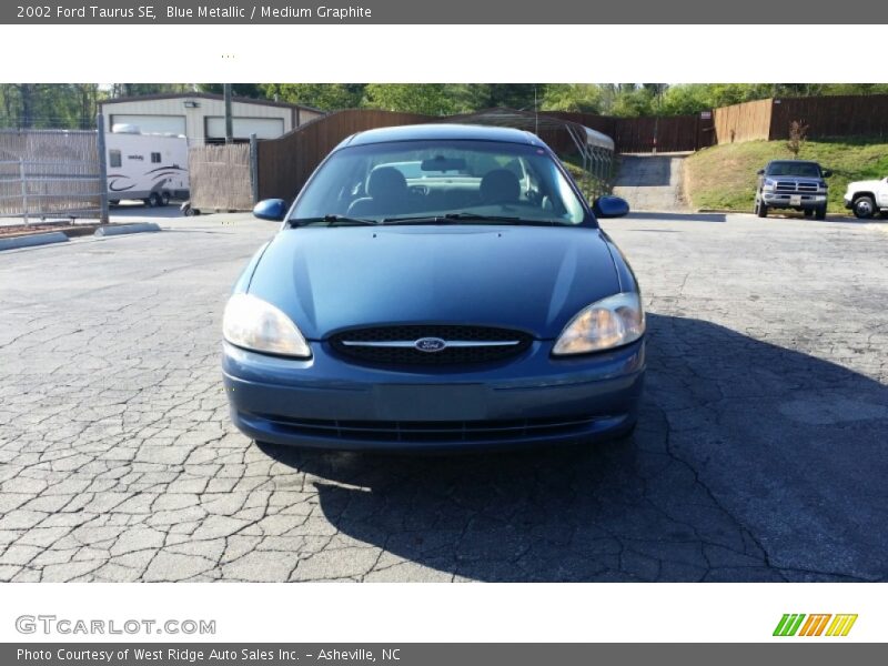 Blue Metallic / Medium Graphite 2002 Ford Taurus SE
