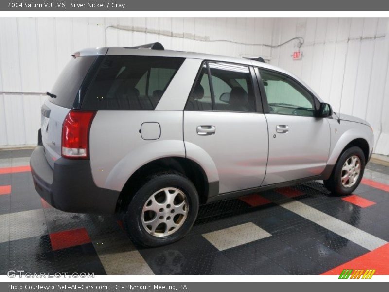 Silver Nickel / Gray 2004 Saturn VUE V6