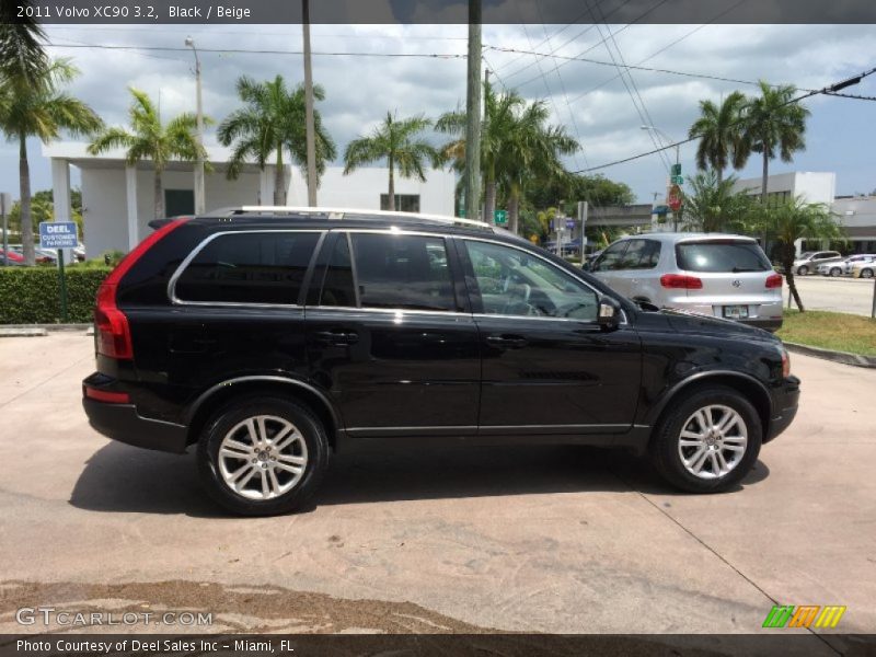 Black / Beige 2011 Volvo XC90 3.2