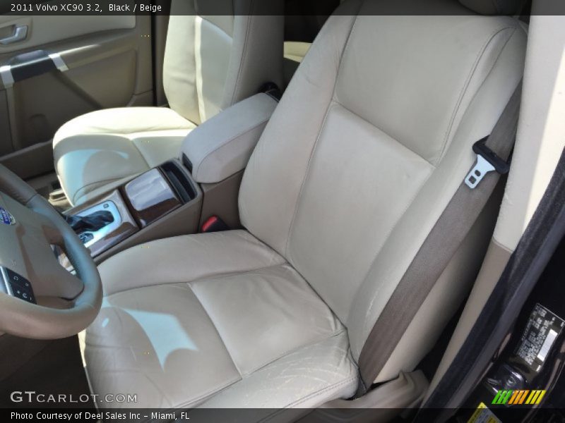 Black / Beige 2011 Volvo XC90 3.2