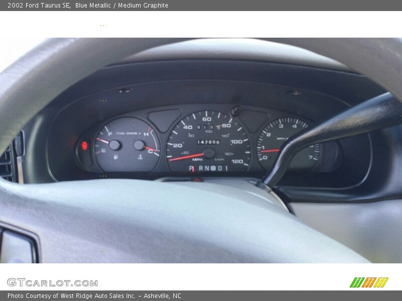 Blue Metallic / Medium Graphite 2002 Ford Taurus SE