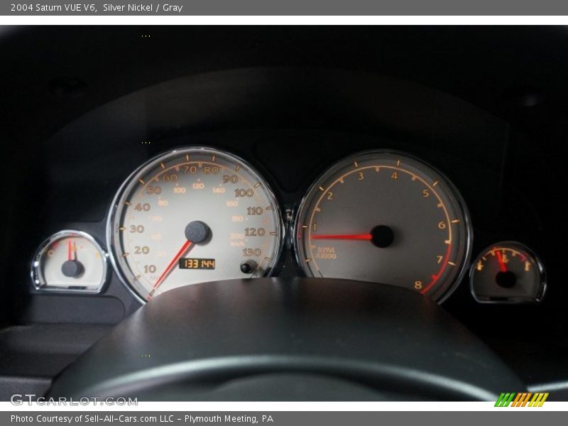 Silver Nickel / Gray 2004 Saturn VUE V6