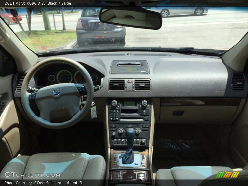 Black / Beige 2011 Volvo XC90 3.2