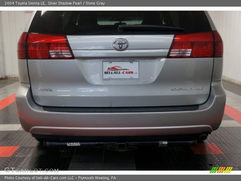 Silver Shadow Pearl / Stone Gray 2004 Toyota Sienna LE