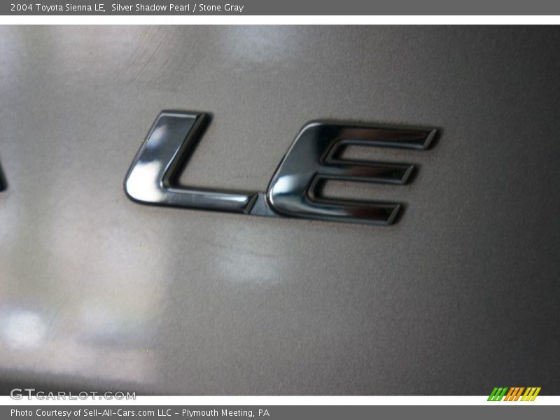 Silver Shadow Pearl / Stone Gray 2004 Toyota Sienna LE