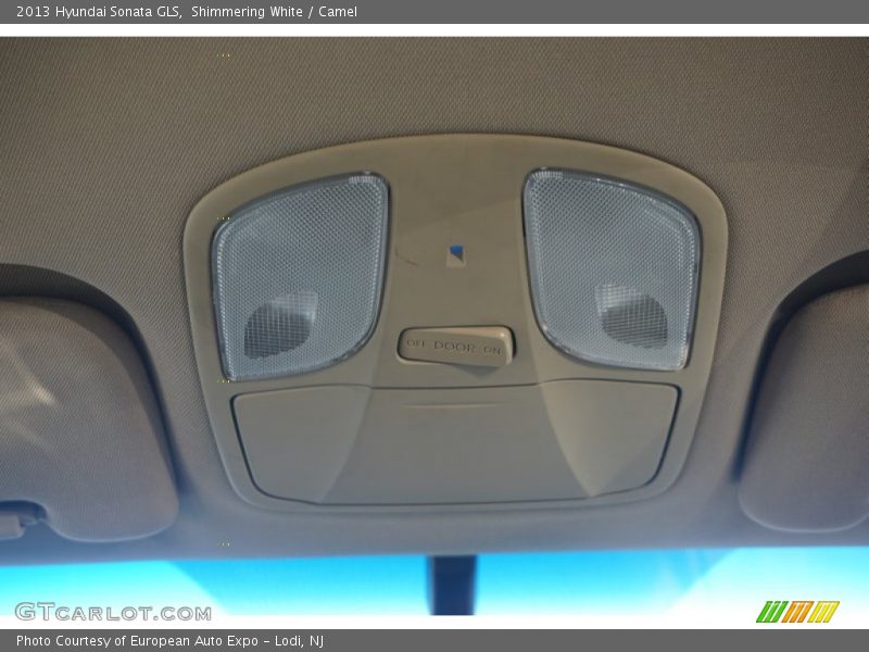 Shimmering White / Camel 2013 Hyundai Sonata GLS