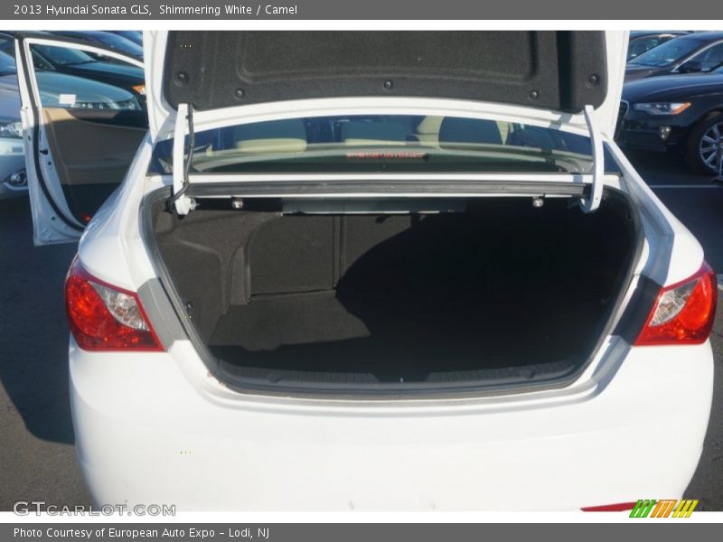 Shimmering White / Camel 2013 Hyundai Sonata GLS