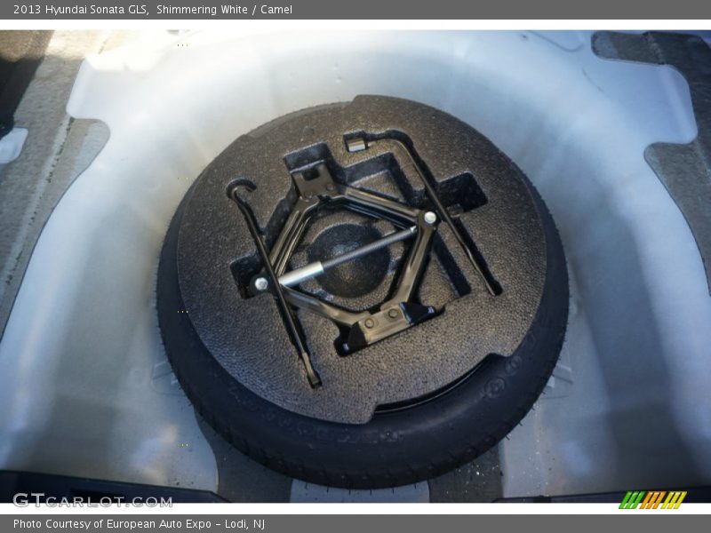 Shimmering White / Camel 2013 Hyundai Sonata GLS