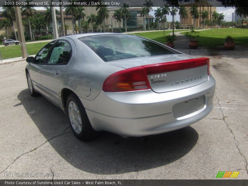 Bright Silver Metallic / Dark Slate Gray 2003 Dodge Intrepid SE