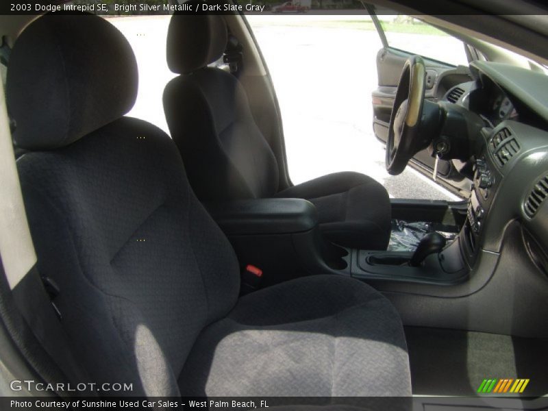 Bright Silver Metallic / Dark Slate Gray 2003 Dodge Intrepid SE