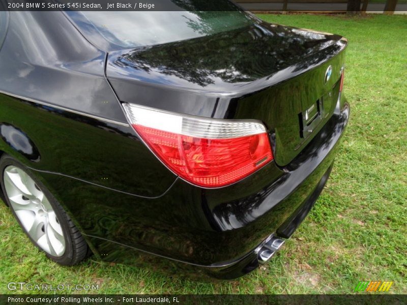 Jet Black / Beige 2004 BMW 5 Series 545i Sedan
