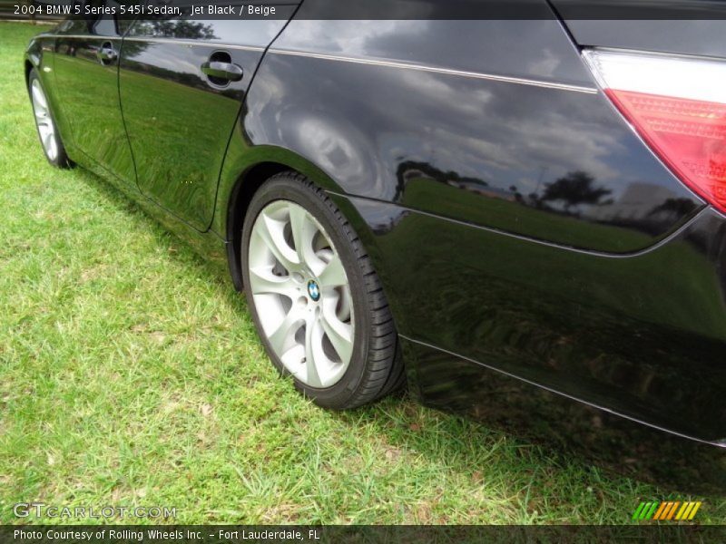 Jet Black / Beige 2004 BMW 5 Series 545i Sedan