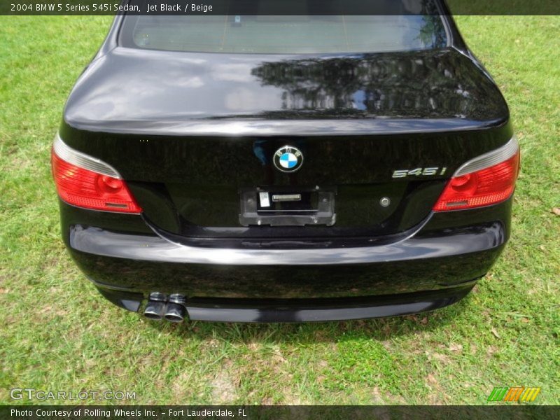 Jet Black / Beige 2004 BMW 5 Series 545i Sedan