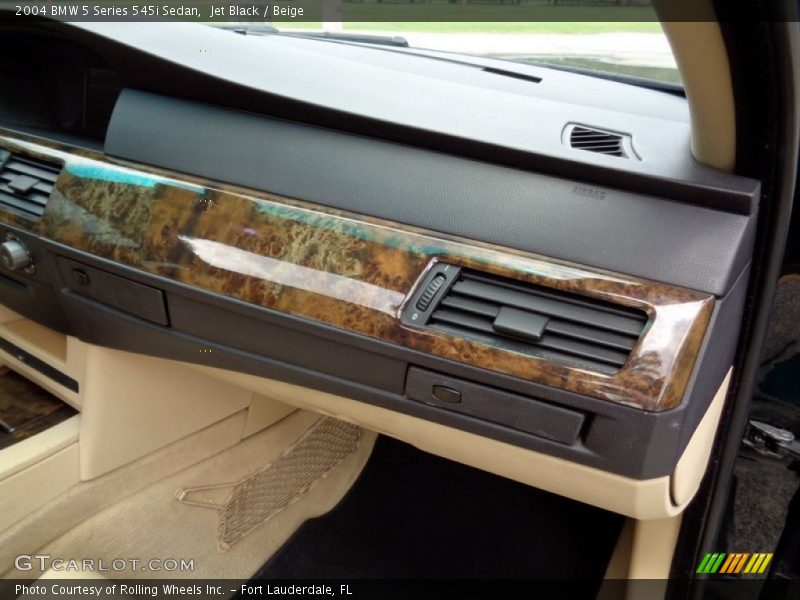 Jet Black / Beige 2004 BMW 5 Series 545i Sedan