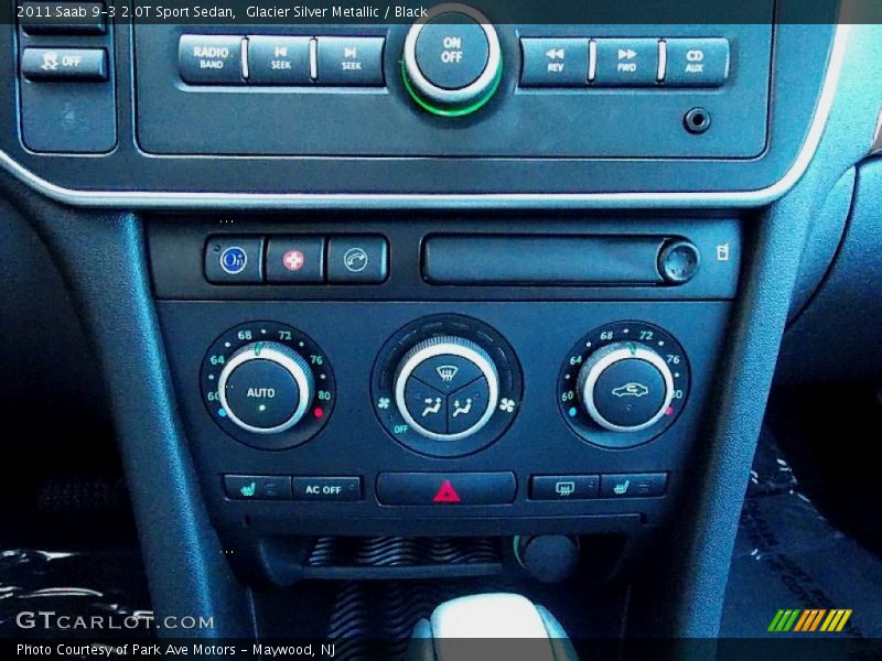 Controls of 2011 9-3 2.0T Sport Sedan