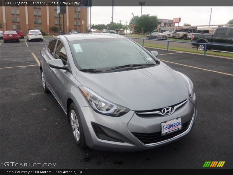 Shale Gray / Gray 2016 Hyundai Elantra SE